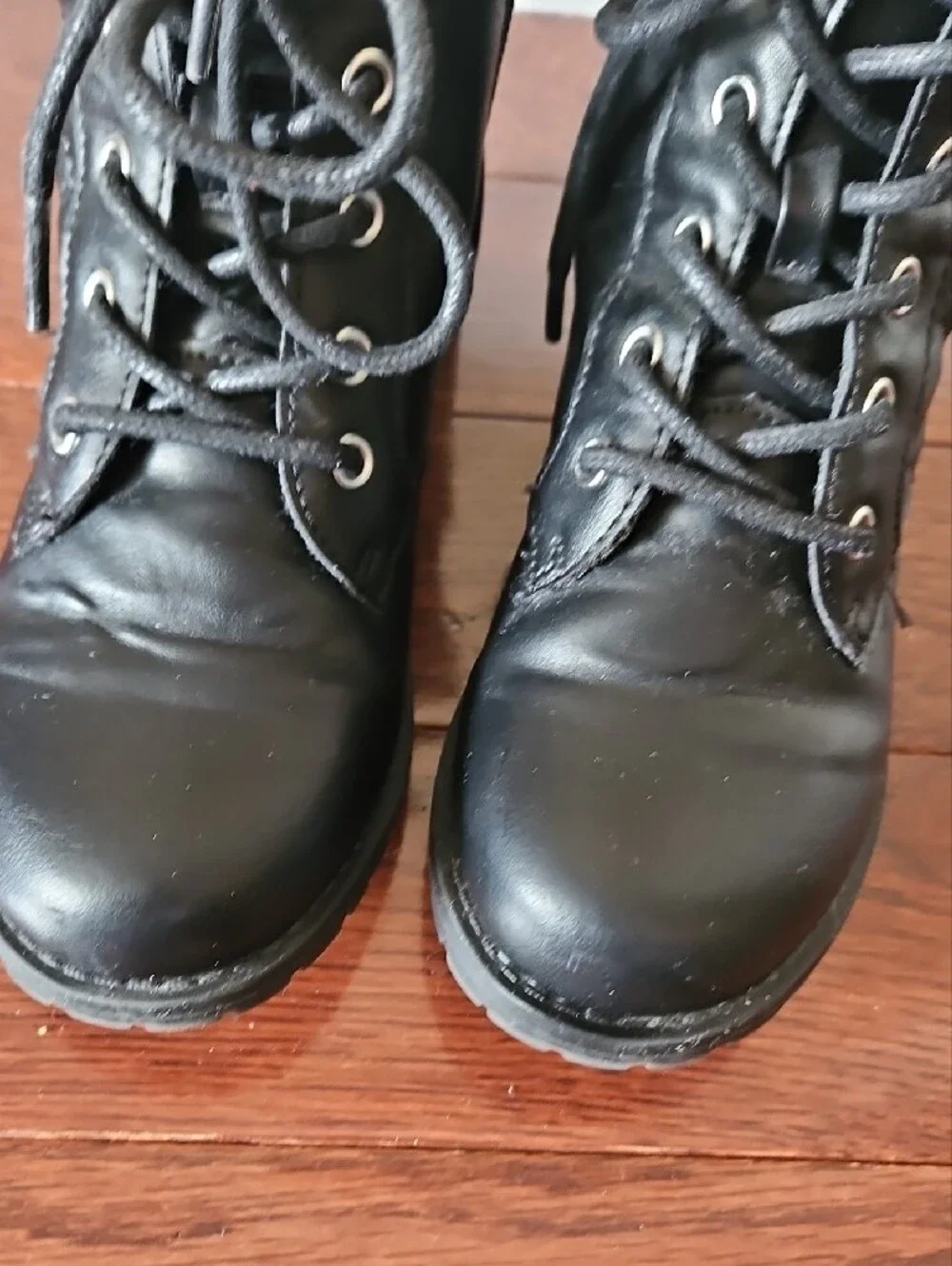 The Children's Place Quilted Black Lace-Up Kids Boots